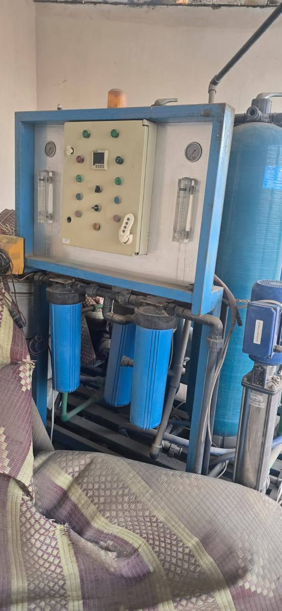 ‏جهاز أرو حجم ٢طن
‏مع  تانكي عدد ٢ / سعة الواحد 10000
‏أستخدم ٢٠ يوم وانترك
التواصل على الرقم ***********
‏
‏
