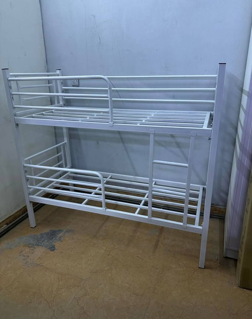 سلام عليكم ورحمة عمل جرابي هاذا تصميم او اي تصميم بالك ***********سماوه
