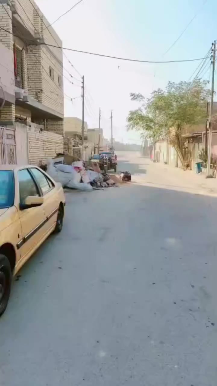 سلام عليكم دار للبيع  الواجهة 5 و النزال15  حي أور منطقة الغرير بشارع  ابو غسان المختار بل بداية  قرب ملعب ألقليم بناء حديث  رقم الهاتف ***********
