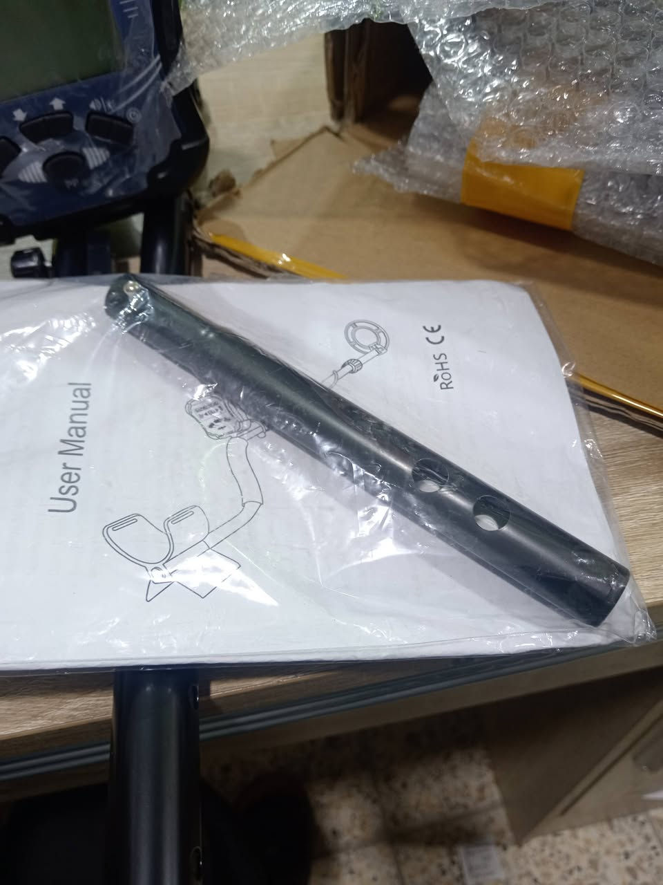 هاذه جهاز كاشف المعادن ولذهب امزون لوك مامستعمل جديد توصيل اي محافضه السعر ٧٥ معه التوصيل ***********.  *********** اتصل
