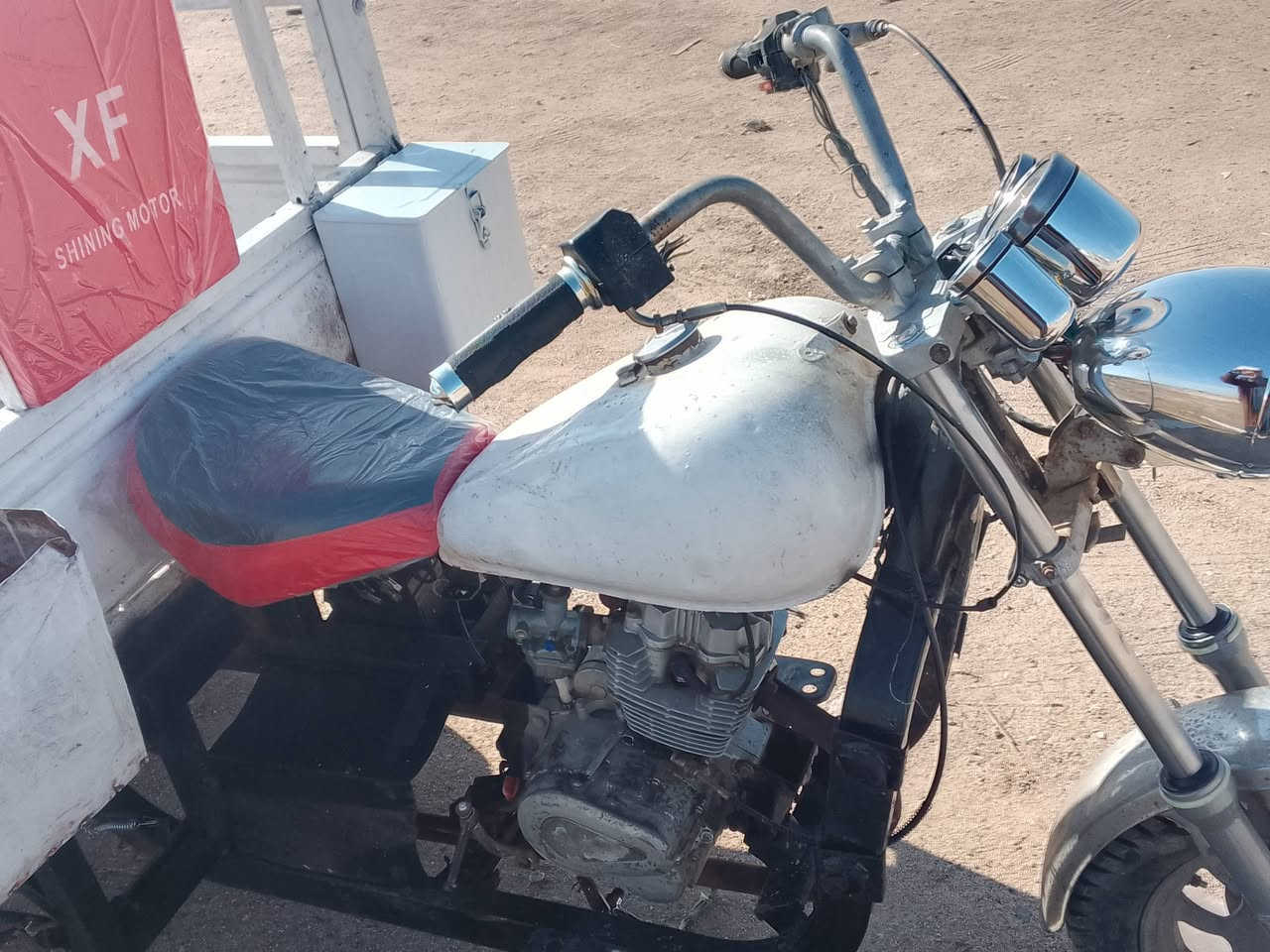 السلام عليكم ستوته للبيع امتيار مديل 13محرك نضيف لاتبخير لادخان ستوته خير من الله اوراق مكان خان النص الحيدرية للاستفسار ***********
