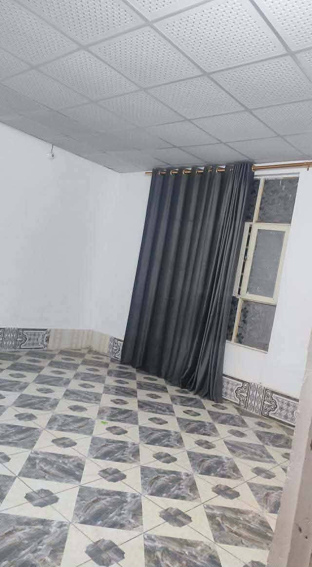 شقة درج للايجار 50 متر 
نجف حي المكرمة قرب أسواق اثير.
تحتوي على غرفة وصالة ومطبخ وصحيات.
سعر الايجار 175 الف


**إذا كنت صاحب هذا الإعلان وتريد حذفه لأي سبب، رجاءا أرسل رسالة إلى الدعم الفني**