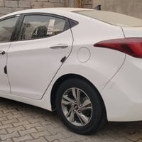 النترا ا خليجي ابيض سياره حلوه وجهازه مكينه 1800 دوش مكينه كير تبريد ك...
