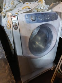 طاولة • ديكور