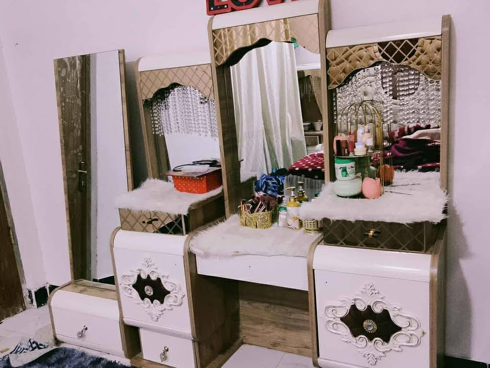 غرفة للبيع نضيفة كلش السعر 650ناصرية مركز


**إذا كنت صاحب هذا الإعلان وتريد حذفه لأي سبب، رجاءا أرسل رسالة إلى الدعم الفني**