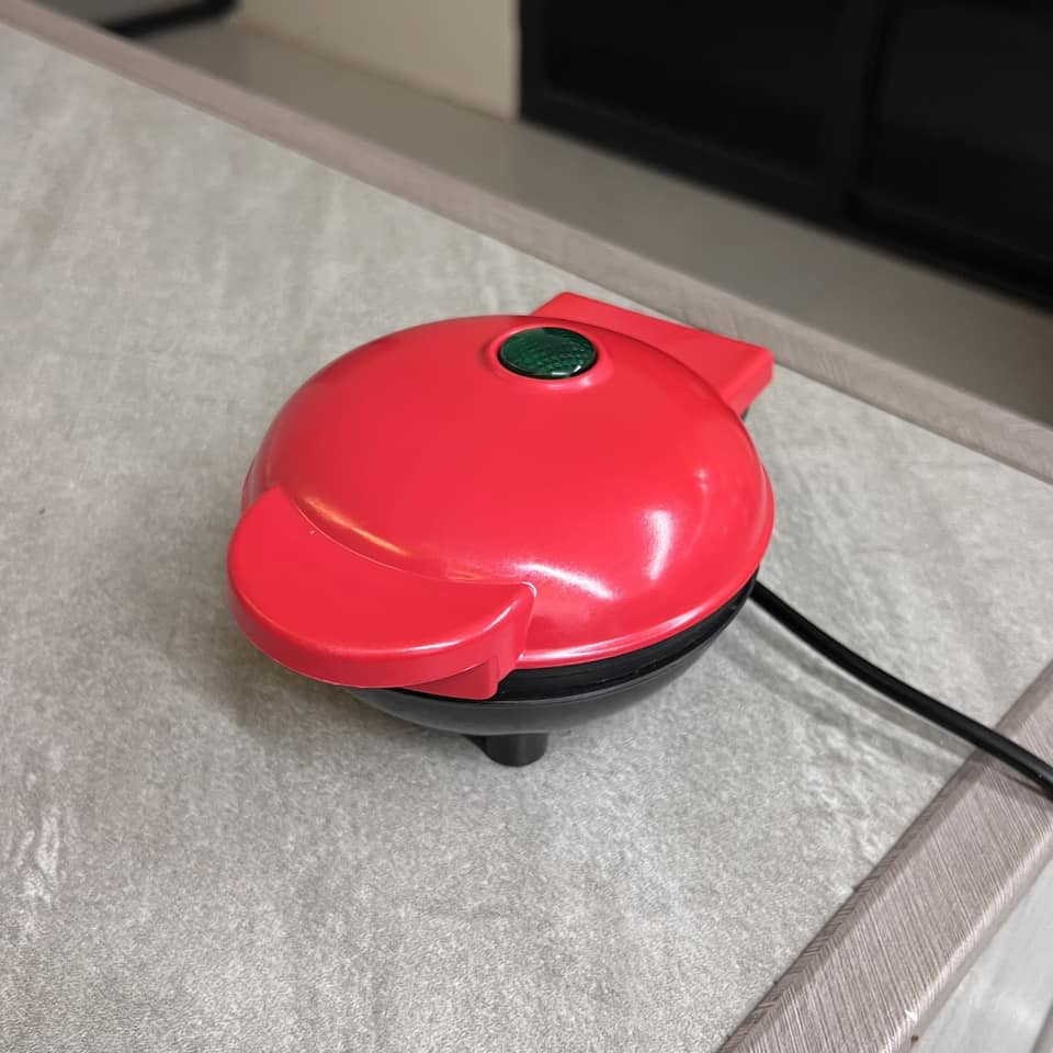 بسعر 10 الاف 
✨ وافل سريع ولذيذ بكل سهولة!

ماكينة وافل صغيرة وعملية، مثالية للاستخدام اليومي 😋
تسخين سريع وقوة 350 واط ⏱️
سطح مانع للالتصاق وسهلة التنظيف 🙌
حجم صغير وما تاخذ مساحة 📦

وافل جاهز بدقائق وبطعم يجنن


**إذا كنت صاحب هذا الإعلان وتريد حذفه لأي سبب، رجاءا أرسل رسالة إلى الدعم الفني**