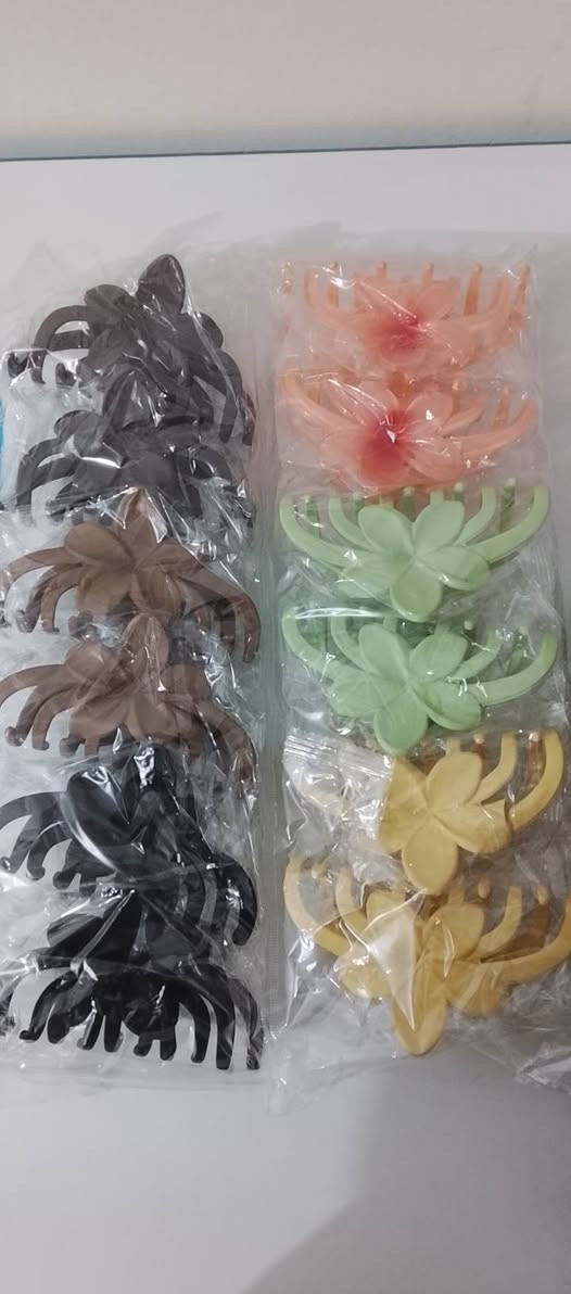 جوملة و موفرةد بةردةسته
سعري دةرزةني تةنها به 3000 دينار 
گةياندن هةية 
***********
