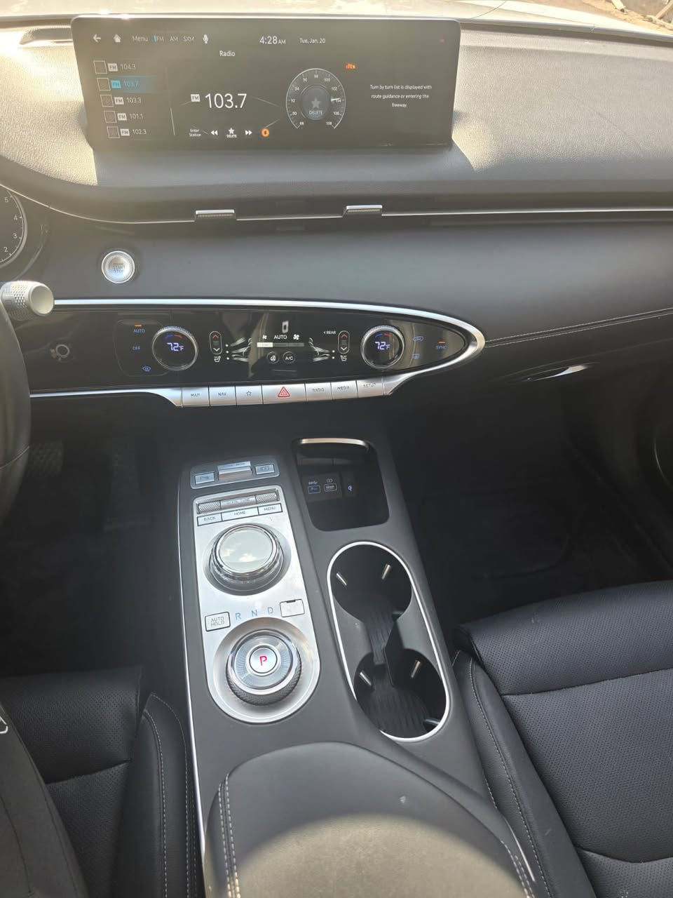 سلام عاليكم جنسز جي70بغداد بسمي موديل 2024فول مواصفات فتحه جالد شفتات بل ستيرن بيها موصفات هواي حدثها بس جامالغ امامي ودعاميه خالفيه بدون ايربك السعر 295وبيها مجال للستفسار ***********
