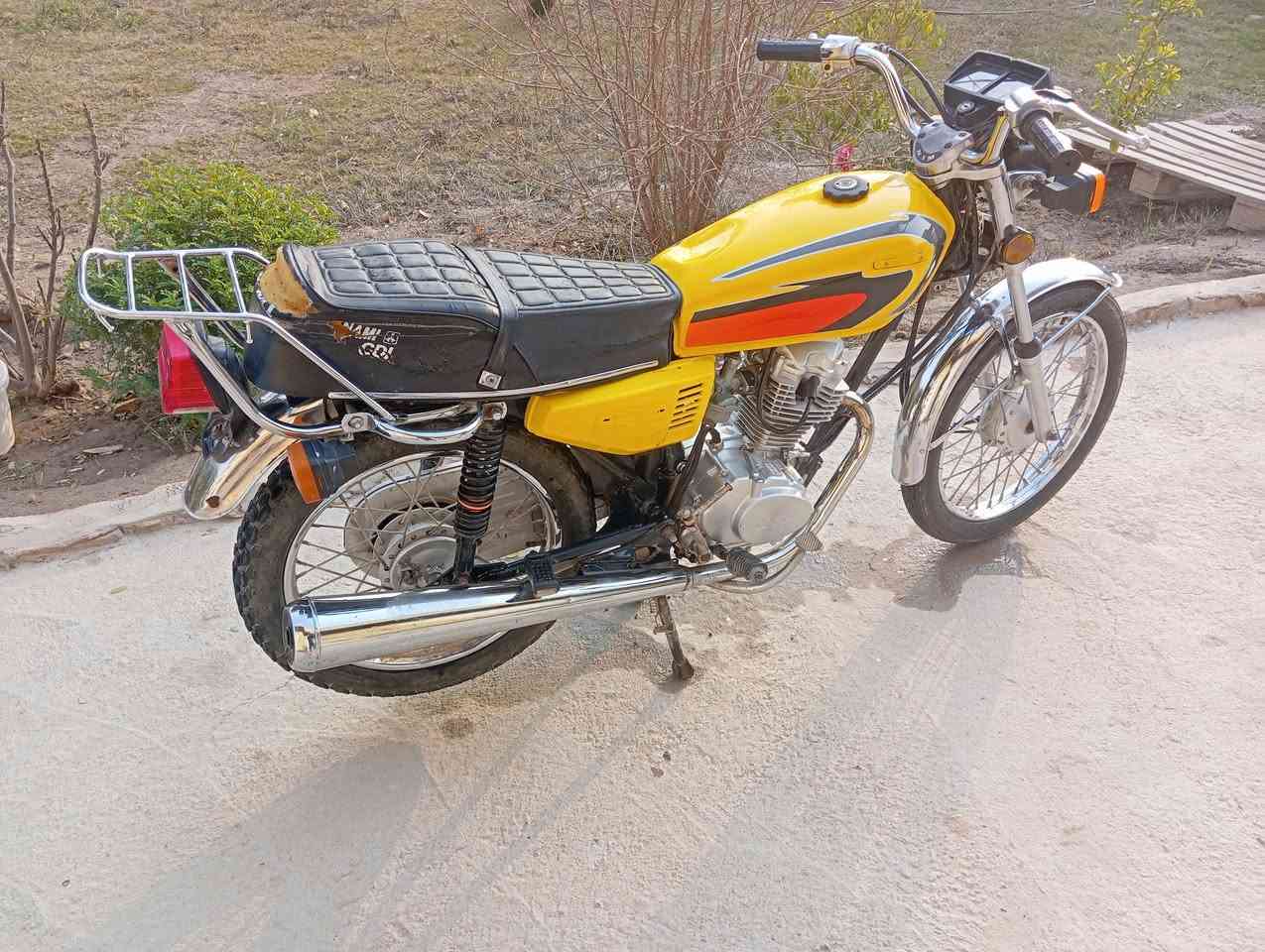 نامه متياز اوراق اصلي سعر 650 وبيها مجال حك الجيه موديل 22 نكره هندر كهربائيات كلها شغاله مكاني حله قرب شركة الرنا ستفسار ***********
