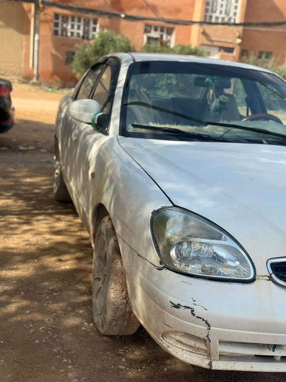 سلام عليكم
لبيع دايو نوبره موديل 2002 
السياره عايزه بس حداديه  اما البقيه مابيهن شي  كير اوتماتيك ومكينه كلشي نابيهن ترايك وين متريد 
رقمه بغداد سنويه صاقطه صارله اقل السنه  السعر 30 وبيه مجال 
مكان سياره نجف الاتصال عل الرقم ***********
