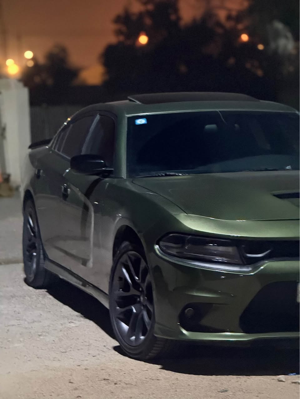 جارجر 19 وارد امريكي حادث دعاميه وبنيد 
محدثه فول وجاهزه من كلشي 
سعر 245مكان بصره 
*********** الزبير, البصرة
