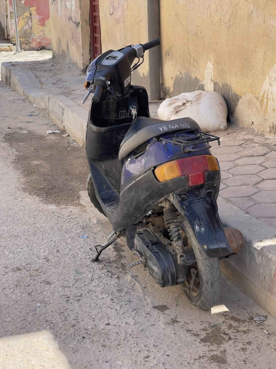 دراجه بتره للبيع 200 الف وبيها مجال
شرط شلعه ومعدل 60 

واتساب  *********** 

اتصال  ‭0784 122 6036‬

مكاني ناصريه مركز    جامعه العين

‭
