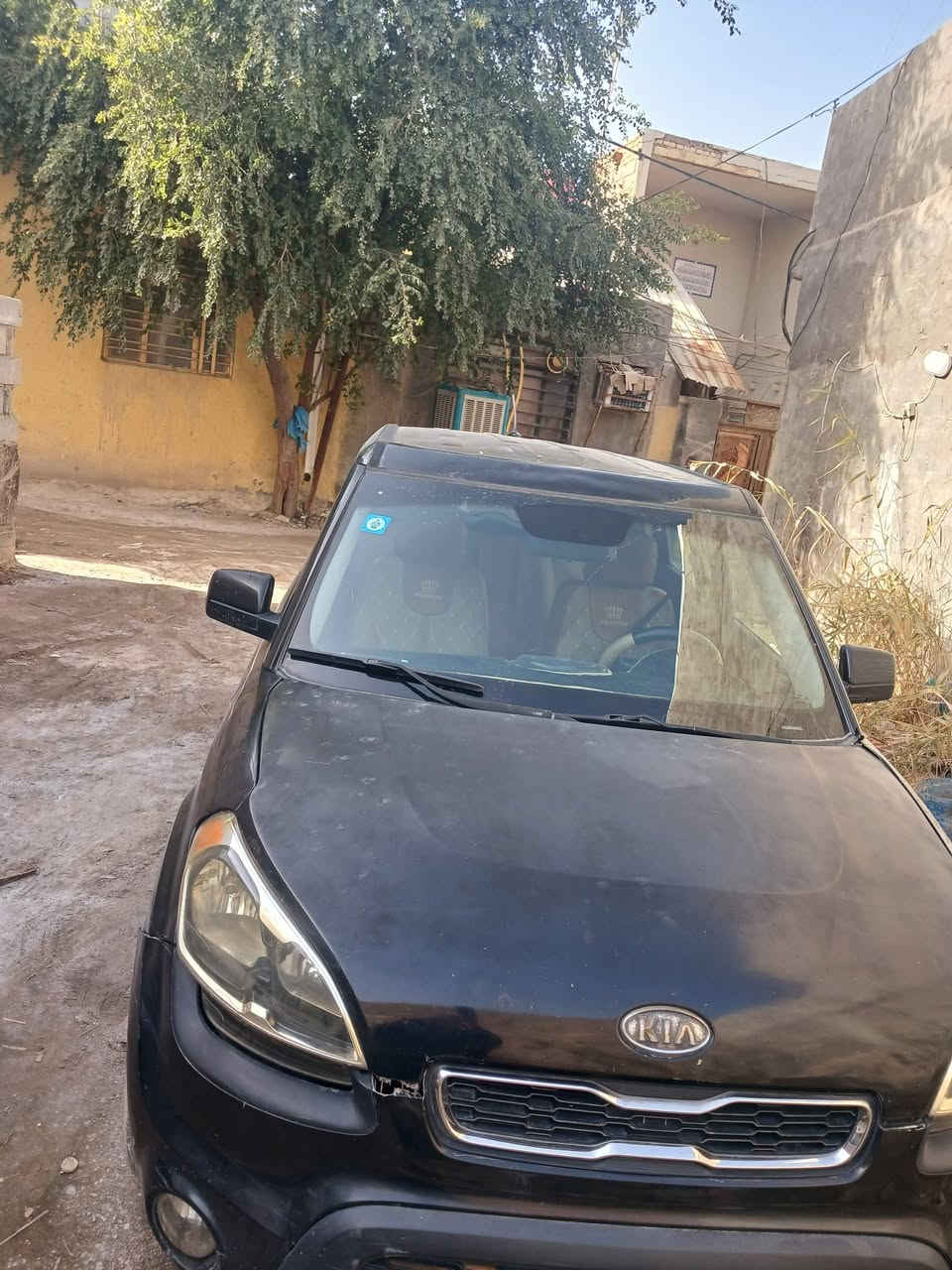 على بركة الله للبيع المستعجل وبسعر مناسب بسبب ظروف صحية وتحديد موعد * عملية * 
سيارة كيا صول ستيشن  اسود غير محدد ٢٠١٣ رقم بغداد مميز هزة وسنوية جديدة لل ٢٠٣٠ شهر العاشر بأسمي تحويل مباشر ثاني يوم سيارة استعمال نسائي وبيتي فقط مكينة ١٦٠٠ كير ومحرك مكفولات اقتصادية جدا في صرف البانزين سريعة وجاهزة سعرها ٩٥ ورقة وبيها مجال مكانها كربلاء .
للجادين فقط للاتصال رقم صاحب السيارة ***********
