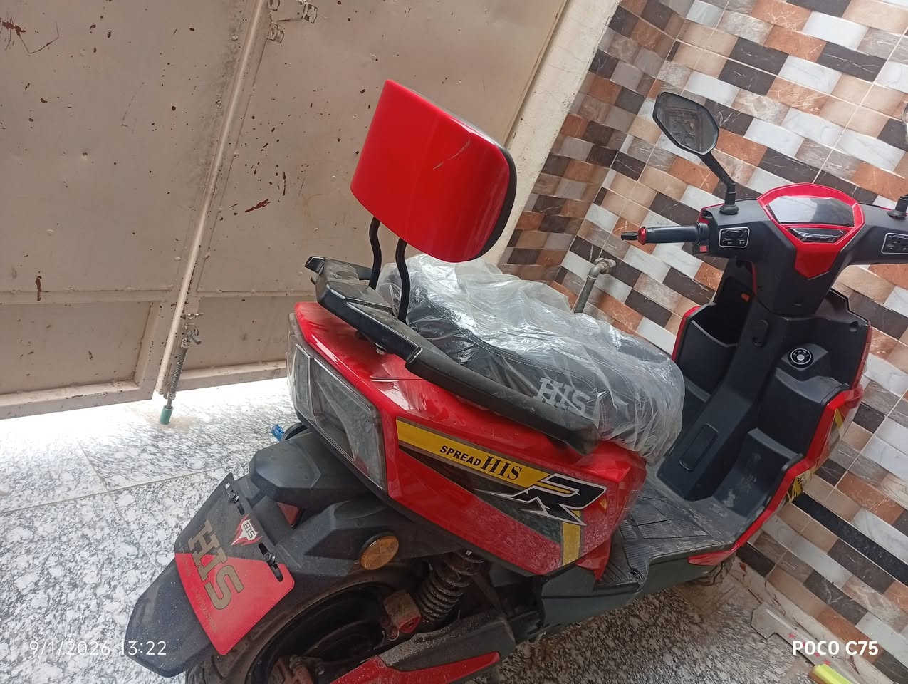 للبيع بسعر مناسب جديد موديل 25 
 ***********
