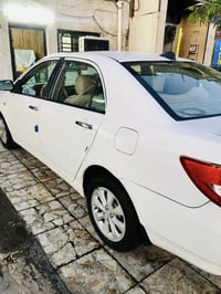 بي واي دي F3 • ٢٠١٢ • اوتوماتيك