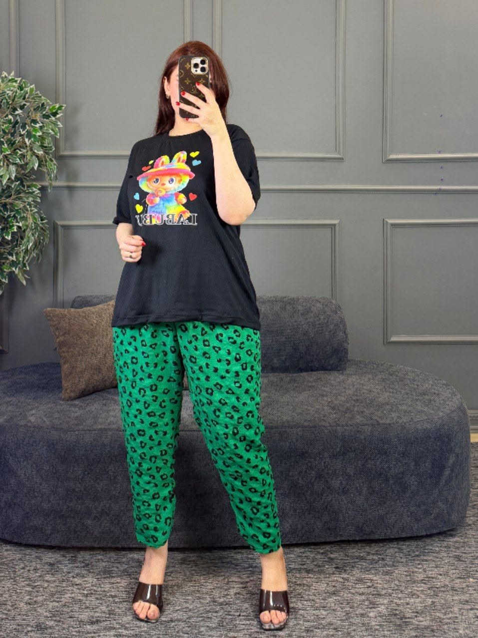 تراك نسائي 
خامة فانيلا زبدة 
القياسات L.XL.2XL.3XL.
السعر خاص 
توصيل جميع المحافظات


**إذا كنت صاحب هذا الإعلان وتريد حذفه لأي سبب، رجاءا أرسل رسالة إلى الدعم الفني**