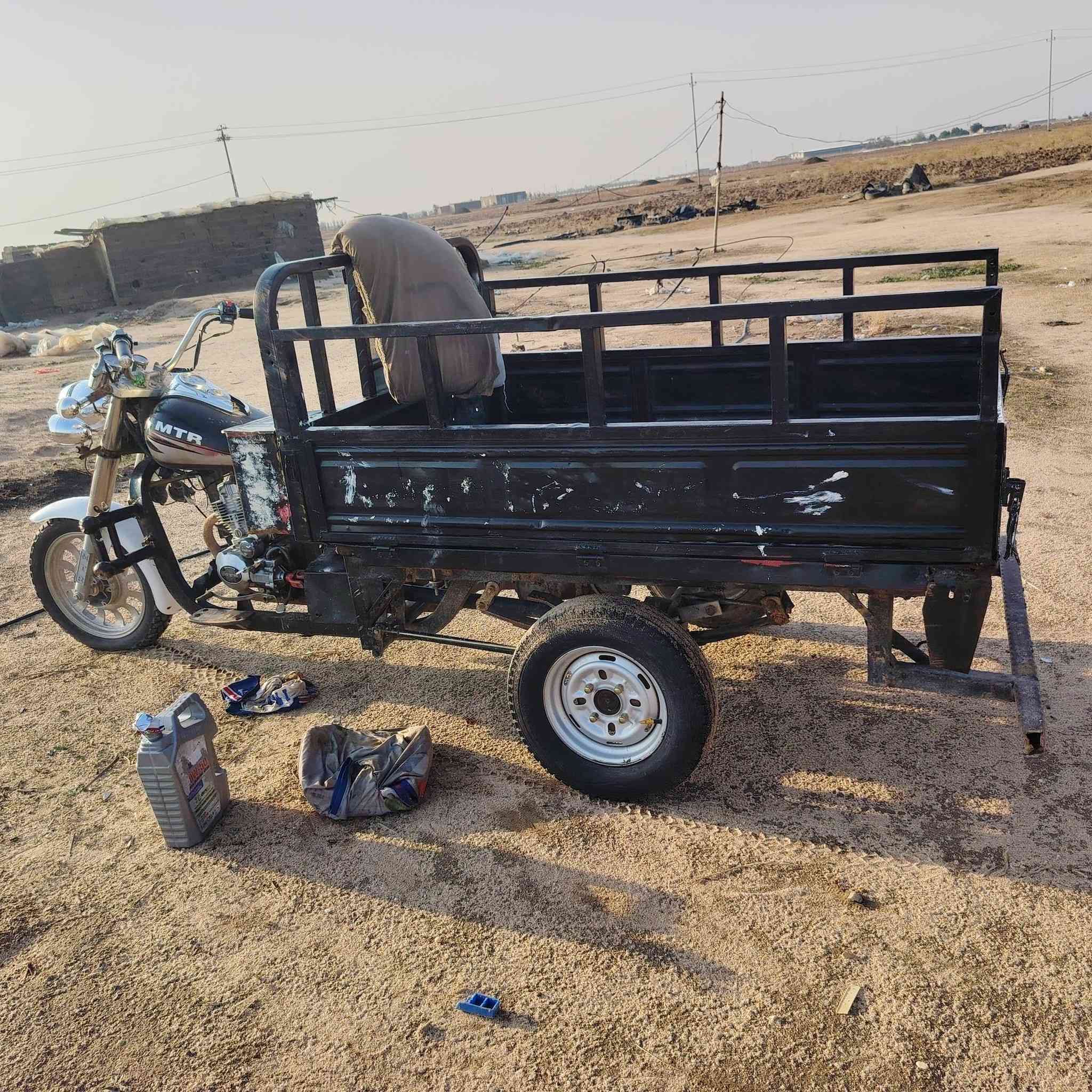 ستوته للبيع وراق استنساخ مديل 14بيها خياسات بل شاصي محرك مكفول كهربايات كلها شغاله مكانها عمود 411 اتصل ***********
