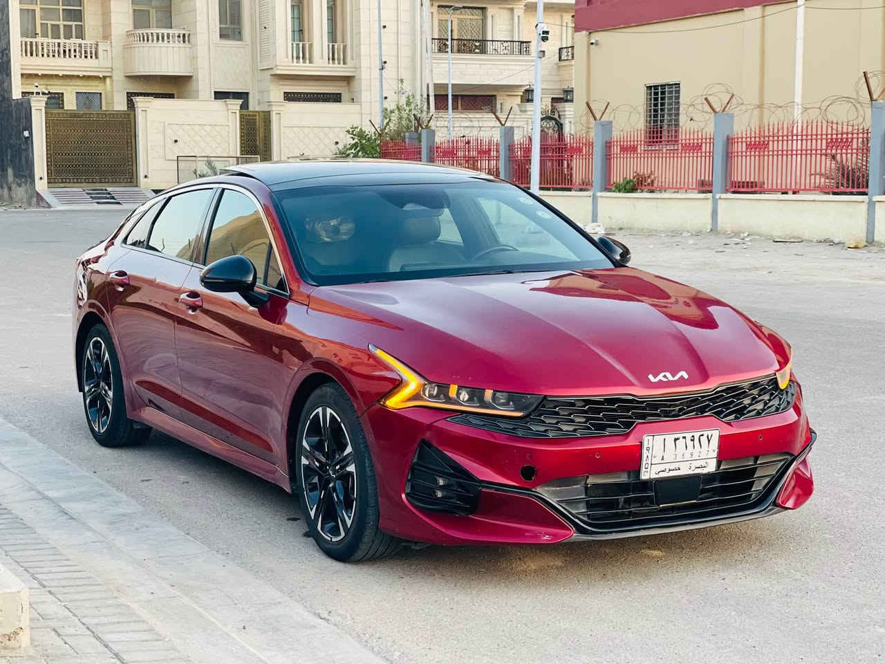 للبيع كيا K5 موديل 2022 لون كرزي جيتي لاين فول واعلى مواصفات رقم بصره معوقين ببل 28 تخلص معوق جاهز للوكاله وارد كندي حادثهه بنيد فقط بانوارما بصمه تغشيل عن بعد رادار امامي رادار خلفي قياده ذاتيه كشنات جلد عليهه شعار جيتي تبريد بلكشنات كرسي كهربائي شاشه دجتل طويله تتحكم بلسياره كلهه بك لايت لد كامل يشتغل وبعد بيهه هواي مواصفات السياره كلهه ع بلاد الشركه ماشيه 77 الف يعني 47 مايل جاهزه من كلشي ماتذب عليهه ولا ربع السعر 150وهاذا رقم راعي السياره *********** البصرة, العراق
