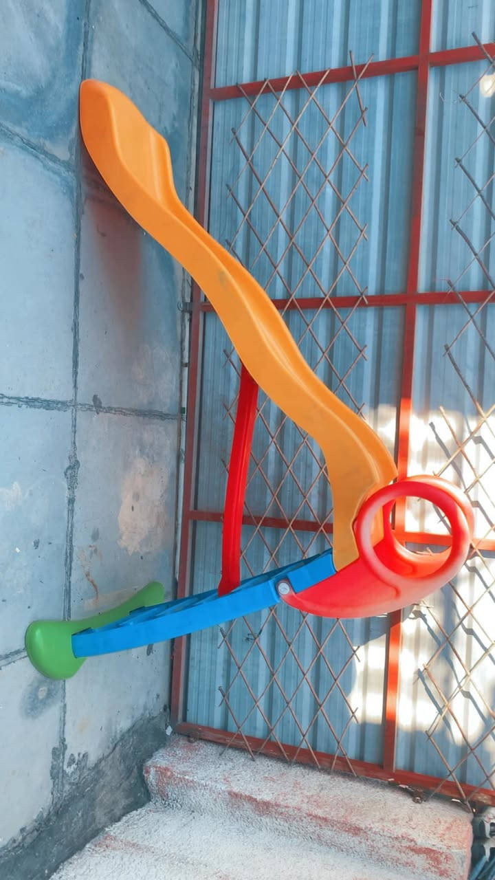 السلام عليكم غراض للبيع مستعملات شي قليل بسعر مناسب مكاني الغزاليه 
***********
