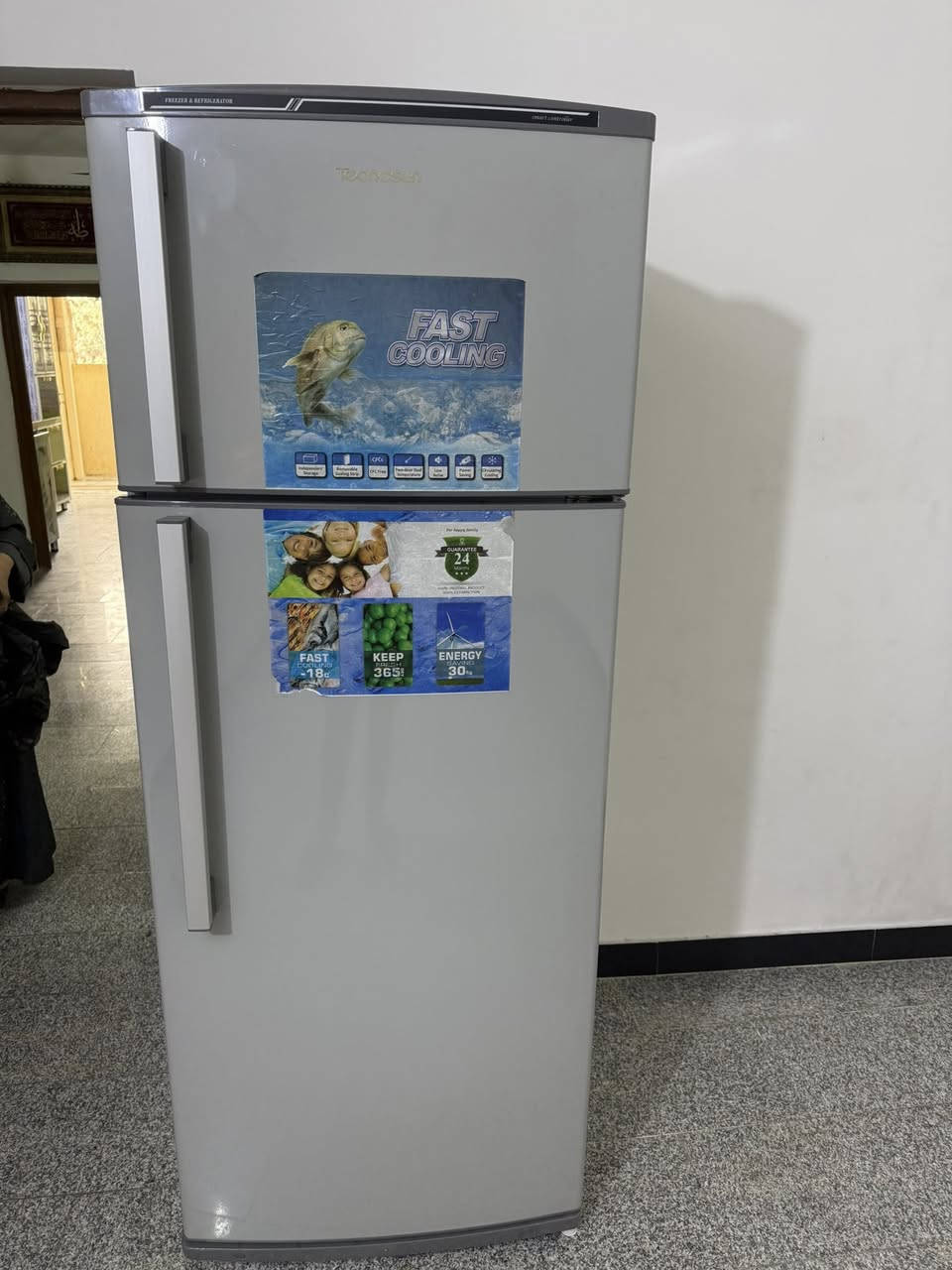 ثلجات العدد 2 ومجمدة وطباخ السعر 700 الاستفسار /***********
