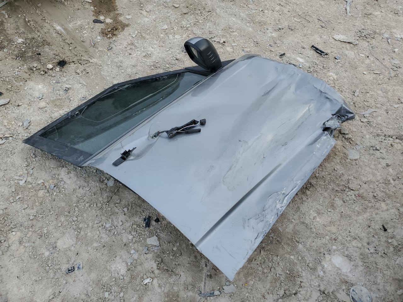 السلام عليكم كيا صول ٢٠٢٣ حادث موضح بالصوره للستفسار أكثر *********** واتس إب
