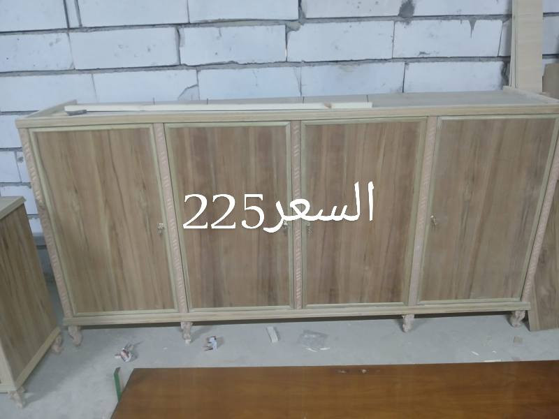 يالله 
بوفبة نضد  صاج تسكام 
جدا نضيفه  
الطول 290سم 
السعر 150 (
بوفية نضد جديد غير مستخدم 
صاج تسكام درجه اولئ،  
الطول  مترين 
السعر  225 كامله مع الصبغ)
بوفية متر ونص  جديد غير متستخدم 
صاج تسكام  درجه اولئ 
السعر 175 مع الصبغ 
كنتور 4 باب صاج تسكام  اخو الجديد 
السعر 200 
كنتور 3 باب كلاسك 
 صاج تسكام 
السعر 120

يوجد خدمة توصيل وشد بكروه 
العنوان  حلة ناحيه ابو غرق شارع الامام 
***********
