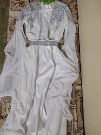 قفطان للبيع سعر 50الف بي مجال بسيط الي حاب رقم الجهاز 07736263794 الي ...