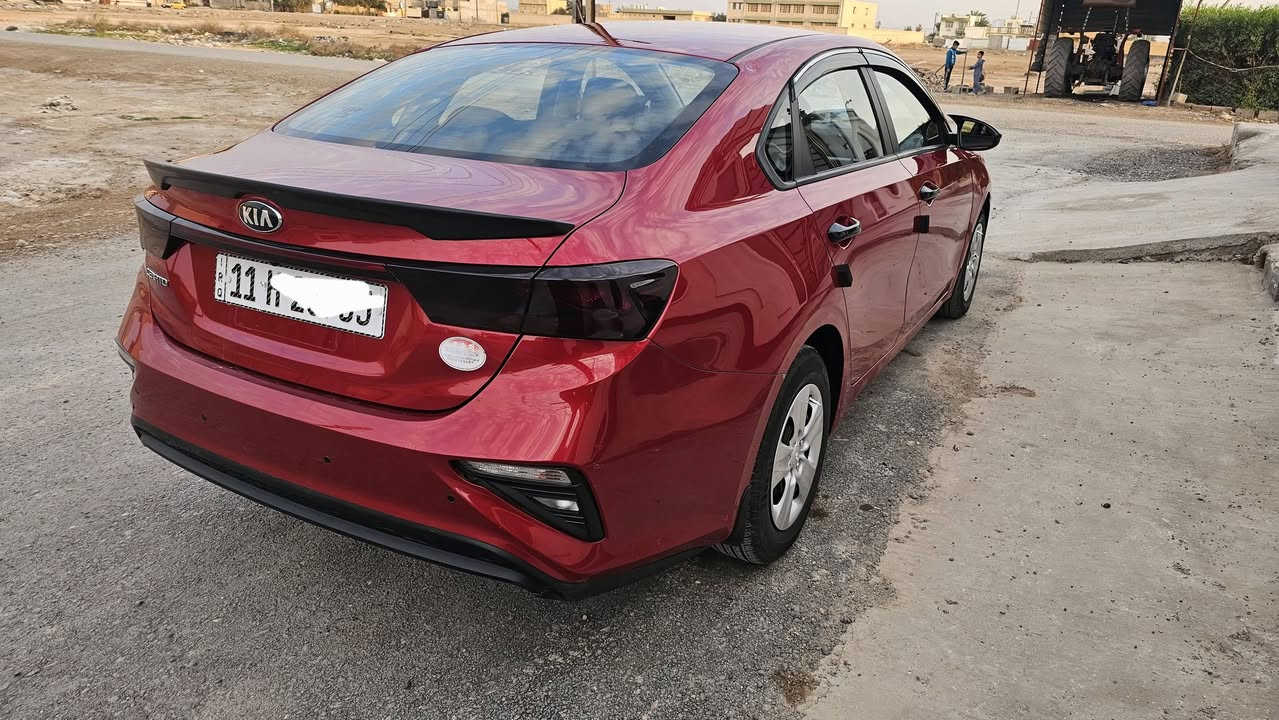 سيراتو خليجي ٢١ مكفوله من الصبغ بيه بارد فقط في باب السايق شبر محرك ١٦٠٠ رقم رقم بغداد جاهزه من كلشي السعر ١٣٨$ مكاني ديالى الغالبيه ***********
