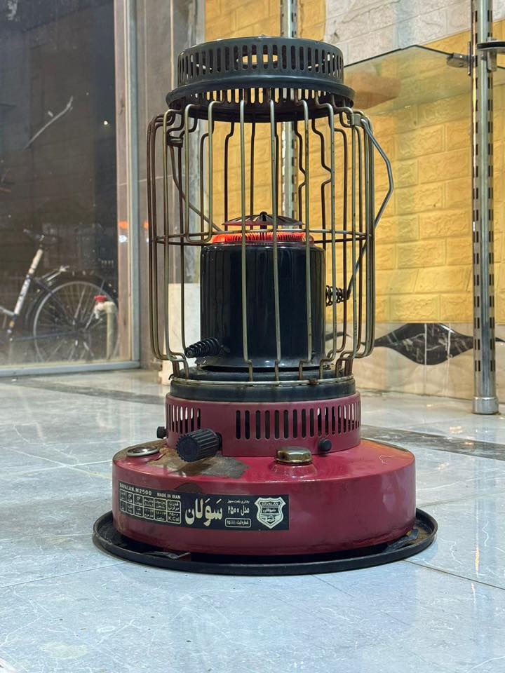 السلام عليكم
بيع مستعجل 

صوبه عدد (٢)

الاولى صوبه شركه توربو الكوريه سعرها (٧٥) وبي مجال

نظافه وسط 

بدون اوتوماتك 

الثانيه شركه سولان

النضافه وسط 

بدون اي مشاكل 

السعر (٤٥)بي مجال بسيط

***********
