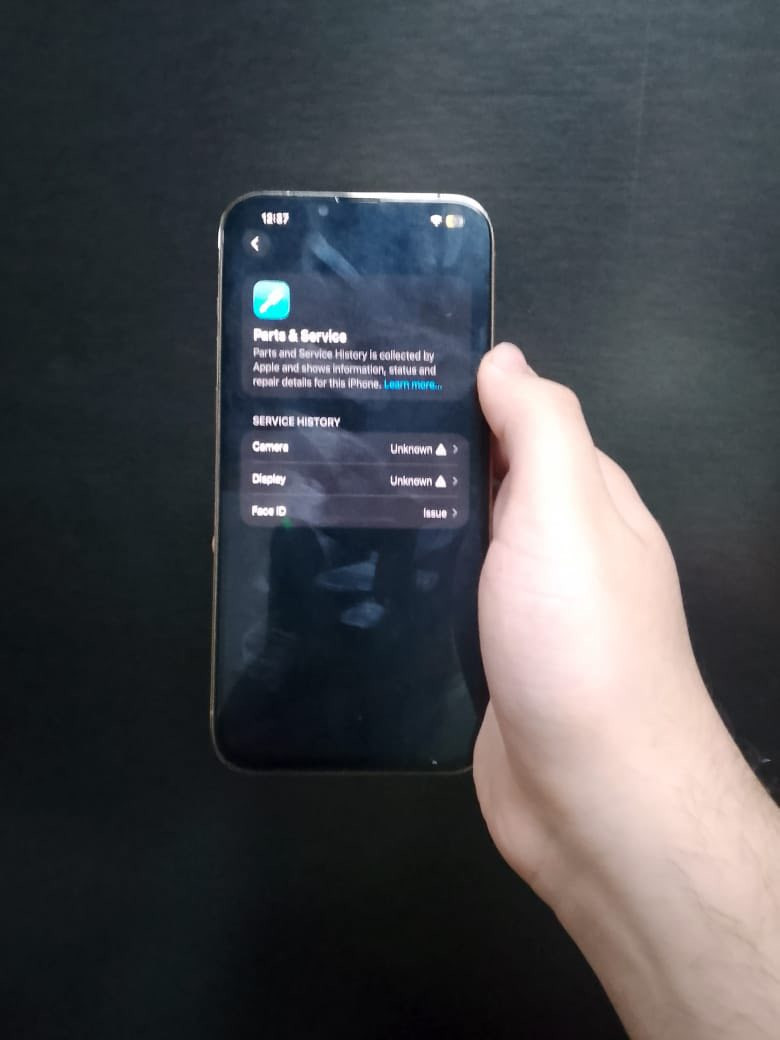 السلام عليكم حبايب
نطييييحه للبيع فقط فقط 
١٣ برو ماكس شرق اوسط
ركز ويايه 
الجهاز مساحة ٢٥٦ 
لون ذهبي
الجهاز مستبدل شاشة نوعيه ممتازة فيس ايدي واكف
كتلك ركز ويايه الجهاز يحتاج قاعدة سيم كارت لان متوقف اثر الطيحه ويحتاج ظهر وايضا كامرة الالترا وايد والبورتريه 
كلهن ميعبرن ال ١٠٠ الف 
الجهاز شغال ويخبل وكلشي مابي بطارية ٨٦ بلاديه 
السعر ٣٢٥ الف وبي مجال للطيبين ❤️ولحد يصير خبير ولوتي ويكسر بسعره رجاء لو يصنف  تره بثلث سعر البلادي 
مكاني بغداد 
***********
