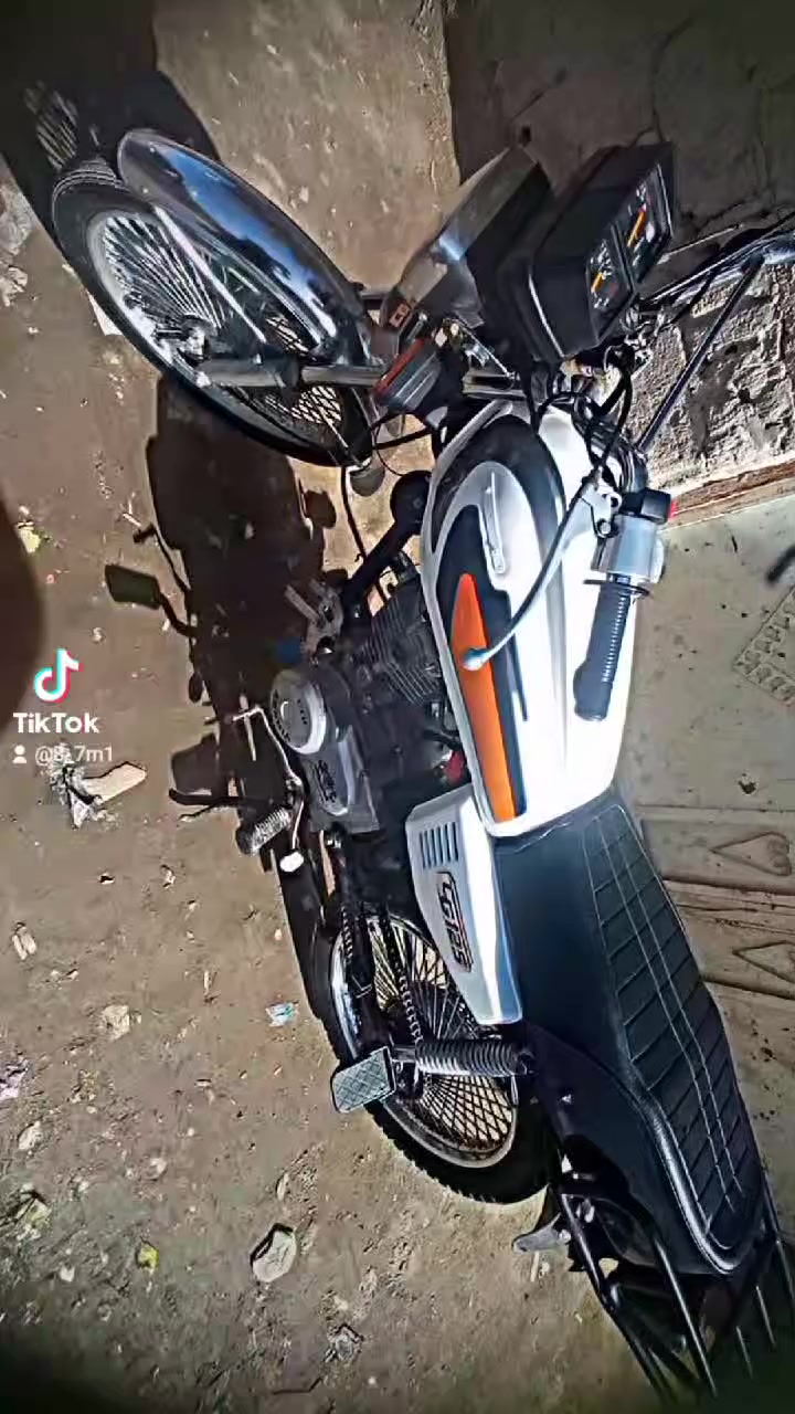 السلام عليكم دراجه اربعه كير كلك للبيع سعر 250ولمو شراي لا لايتعبني كربلاء أمن داخلي


**إذا كنت صاحب هذا الإعلان وتريد حذفه لأي سبب، رجاءا أرسل رسالة إلى الدعم الفني**