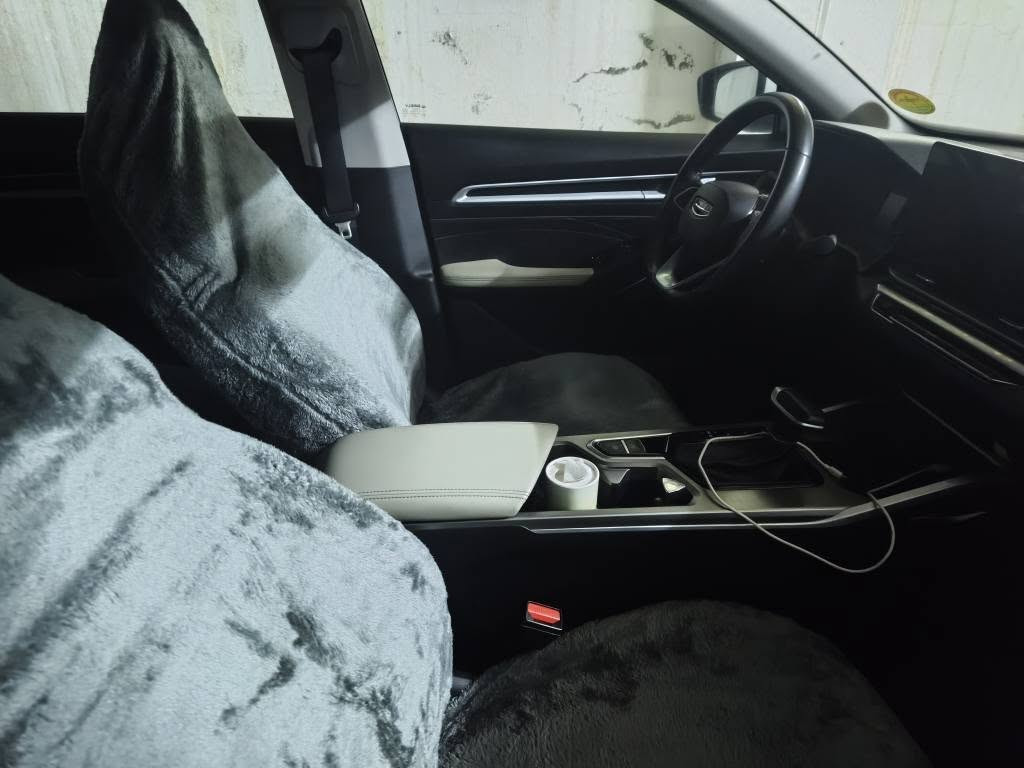 جیلی ایمگراند مودیل 2025
31 هەزار ڕوشتوە
بی بویاخ
بی تعدیل
رقم هەولیر
***********
$نرخی 116 أربيل, العراق
