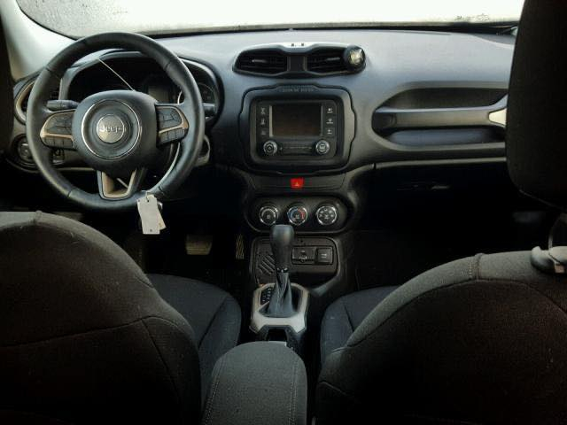 السلام عليكم
جيب رنيجيد 2017 رقم اربيل 
محرك 2400
ماشيه 71 ميل
بصمه
ليد امامي 
بلاجكتور 
ليد ابواب 
شاشه 
كاميرا
شاشة اعطال
تحكم ستيرن 
مثبت سرعه
تشغيل عن بعد 
ويل 17
ظرر صندوك وشويه بالجامرلغ
ارباكات مطاكه 
مكان السياره كركوك
موبايل ***********
السعر / 125
