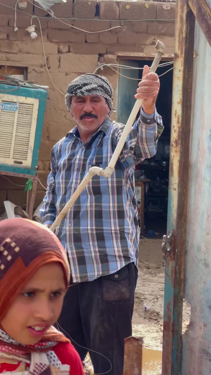 #الآن تم  تفريغ البيت بالكامل  الي يحب يساعد يتصل ع هذه الرقم ***********
@إشارة #الكوت #العراق #واسط #شعب_الصيني_ماله_حل #المصور_حسين_علاء
