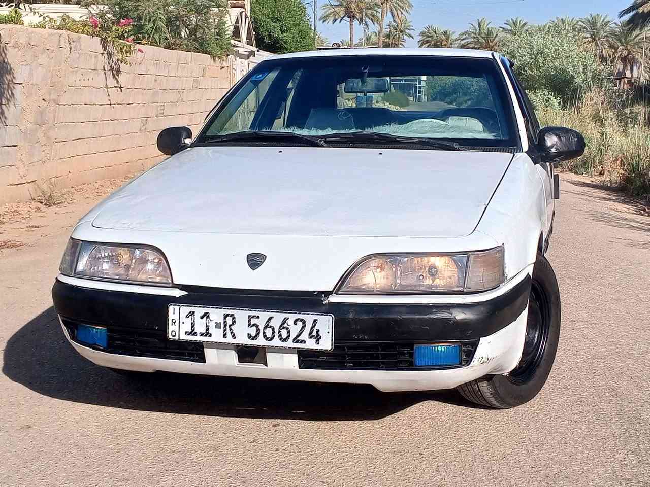 سلام عليكم 

اسبرو موديل 95
رقم بغداد سنوية لل30
مكينه مفتوح لاتنقيص ولاتبخير
تبريد منضومه كامله نقص بس قايش وغاز
سيارة بلادية وكلش حلوة
ارضيه جلد دوشمه علية ادامه كامله
تخم تاير جديد حدادية كامله
كهربائيات كامله ماصدات امامي خلفي كله جاهزة
مكاني حلة 
السعر 30 وبيه مجال
***********
