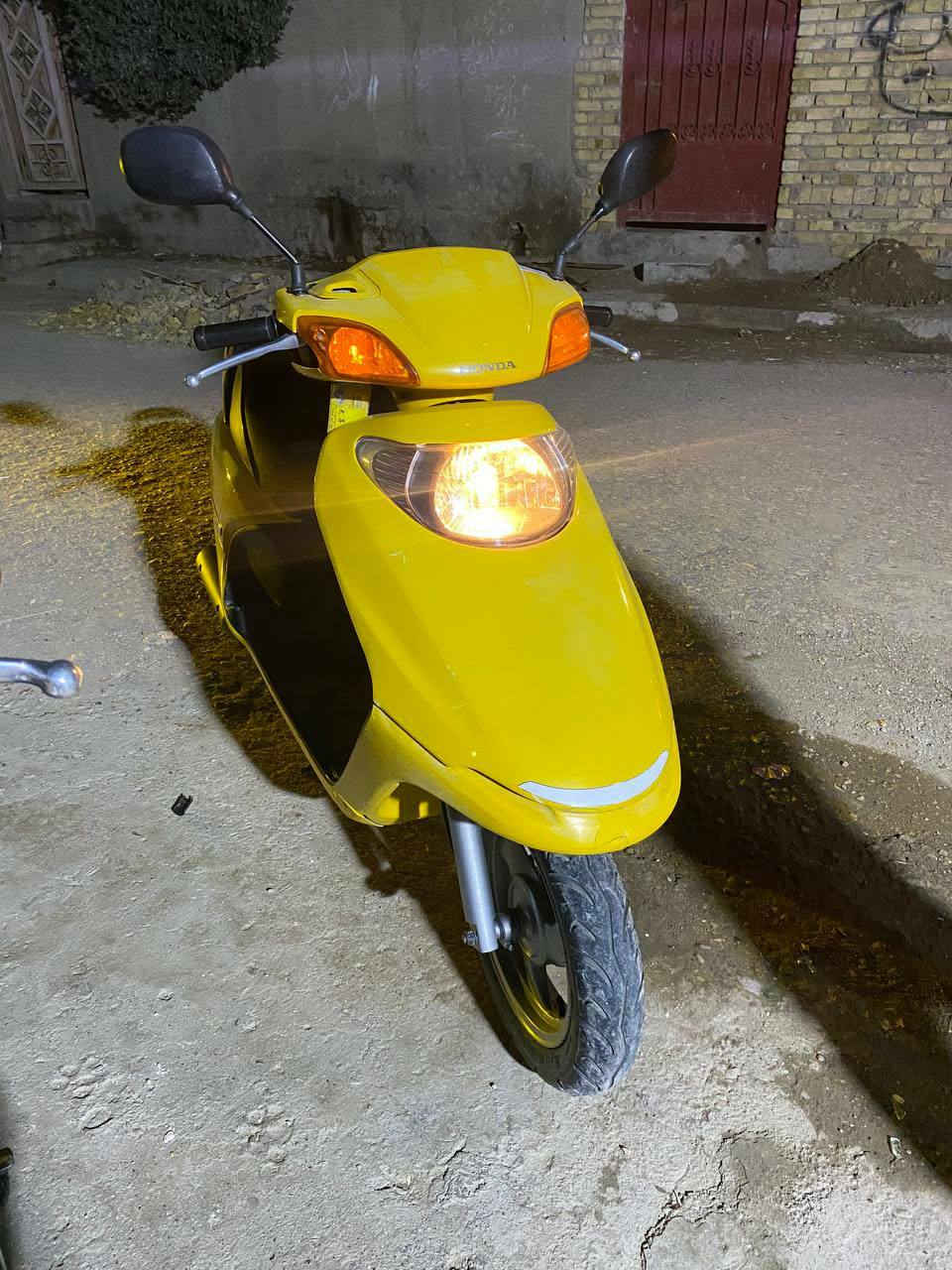 السلام عليكم سبيسي ياباني رمبه مكفوله كفاله عامه من جميع الملاحظات ماشية 6000فقط حقيقي صارلها شهر طالعه من رمبه مع كتلوكات الشركه 
السعر مليون و350مع مجال قليل 
العنوان كوت الانوار 
موبايل ***********
