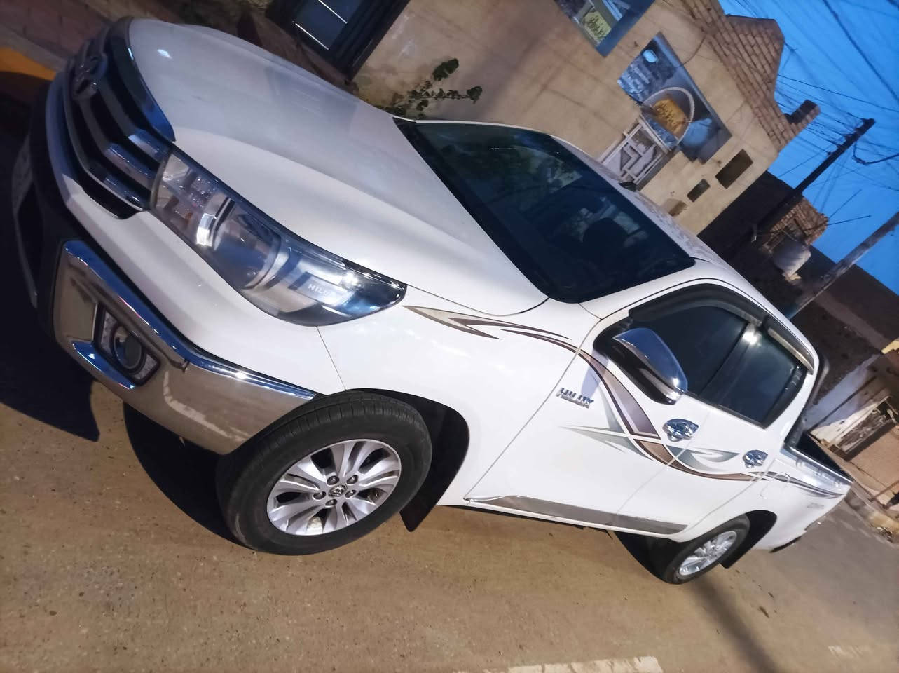 سلام عليكم تيوتا هايلوكس 2017كويتي الساير اوتوماتيك تبريد قطعتين سياره مكفوله كفاله عامه حتى من الزلغ رقم بصره الإنكليزي مداور ثاني يوم مكاني ناصريه سوق الشيوخ *********** سوق الشيوخ, ذي قار
