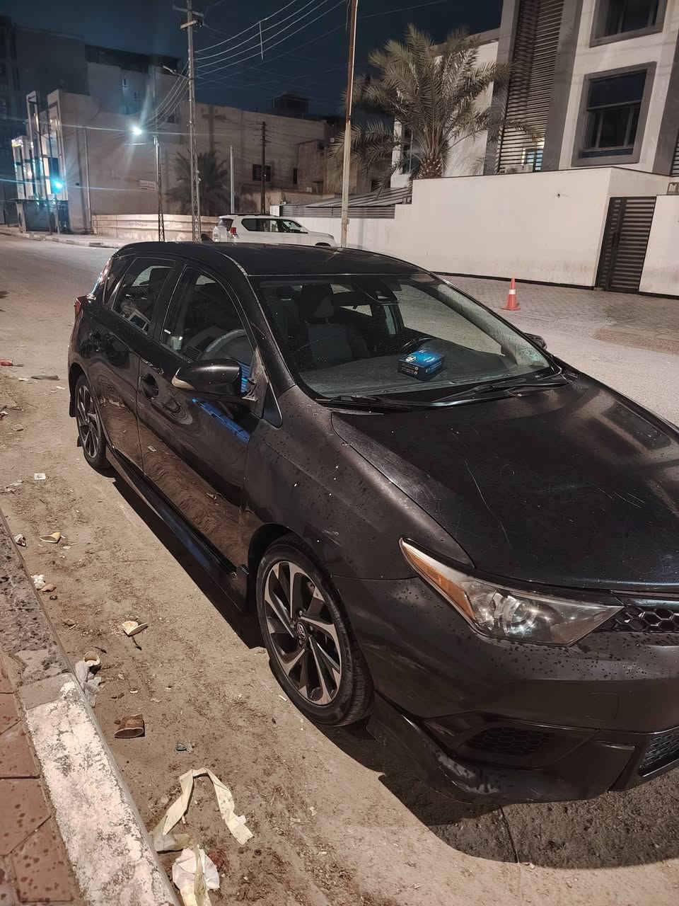 كورلا هاشباك 
رقم بصره حره 
محرك 2000
وارد امريكي حادثها بسيط وموجوده صور الحادث 
ماشيه 115 الف 
للبيع فقط ماارواس 
***********
