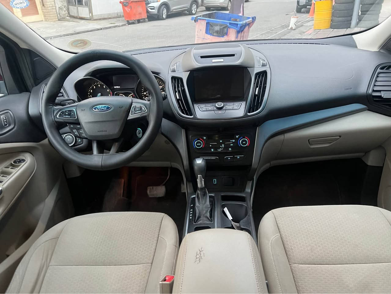 Fort esceb 2017 waku sbux 2 parcha sbuxa bezhore be erbag ger makena bashartt 
Mwasfata 5 radar naw zard wel shasha gawra 
Nrx:100
*********** أربيل, العراق
