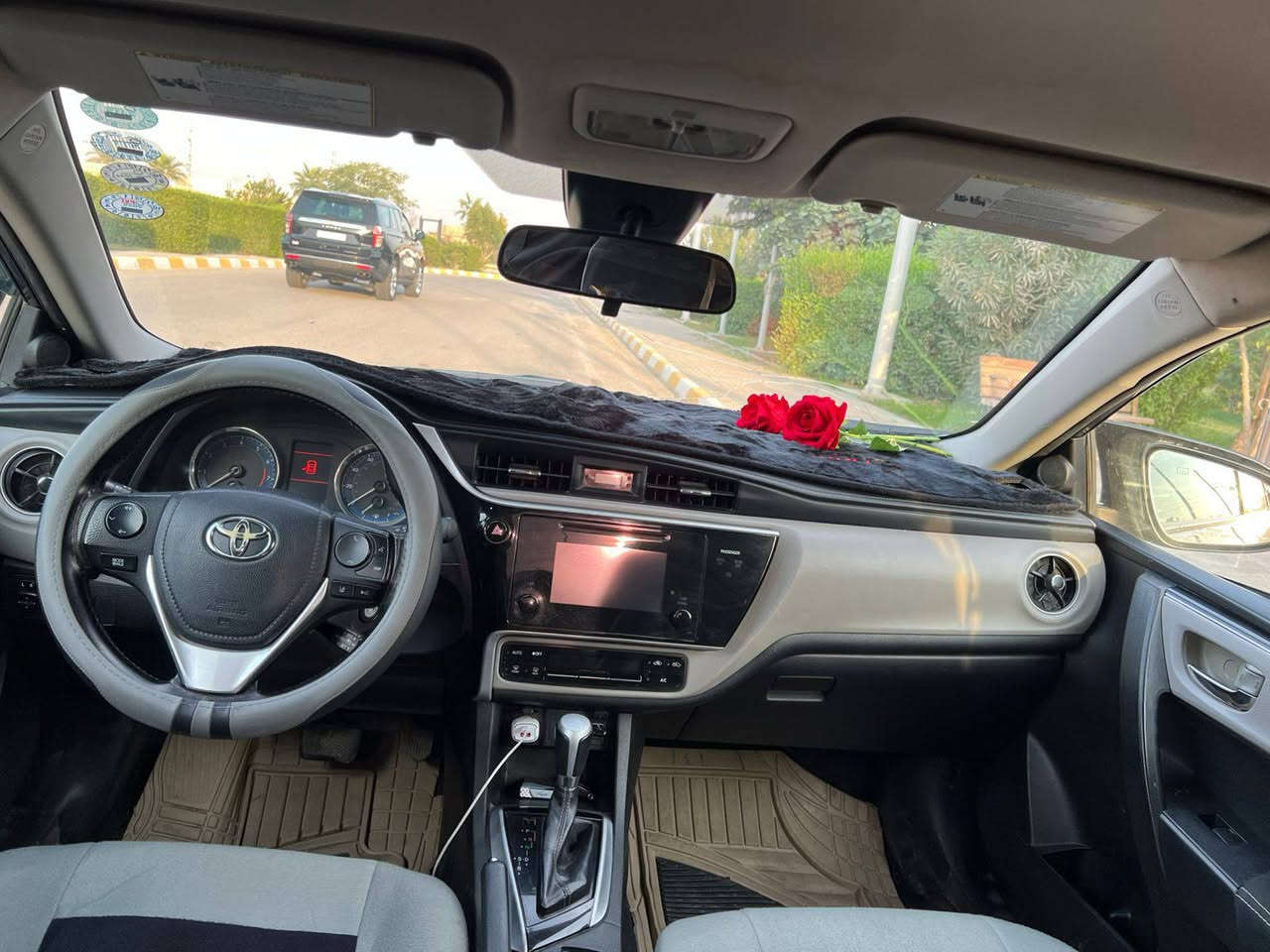 السلام عليكم 
كورلاا وارد امريكي موديل 2017 
ماشيه 100 ميل 
ضررر السياره 5 قطع ابيعك حزام 
سونار داخل المنشور 
العنوان صلاح الدين تكريت 
السعر 110 وبيه مجال 
رقم / ***********
