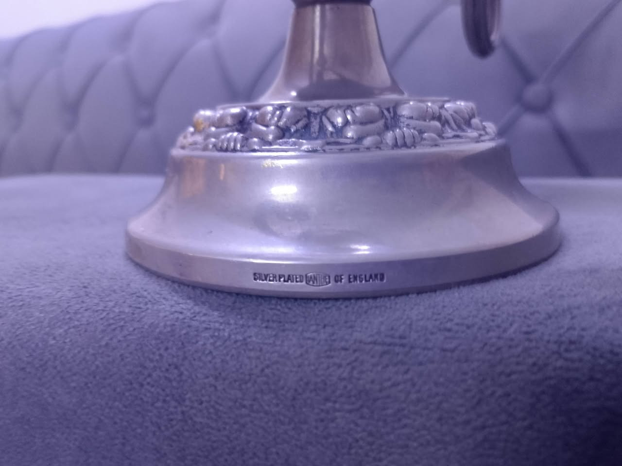 السلام عليكم شمعدانات قديم مطلي فضه سعر الزوج 150 وبيهن مجال مختومات انكلترا


**إذا كنت صاحب هذا الإعلان وتريد حذفه لأي سبب، رجاءا أرسل رسالة إلى الدعم الفني**