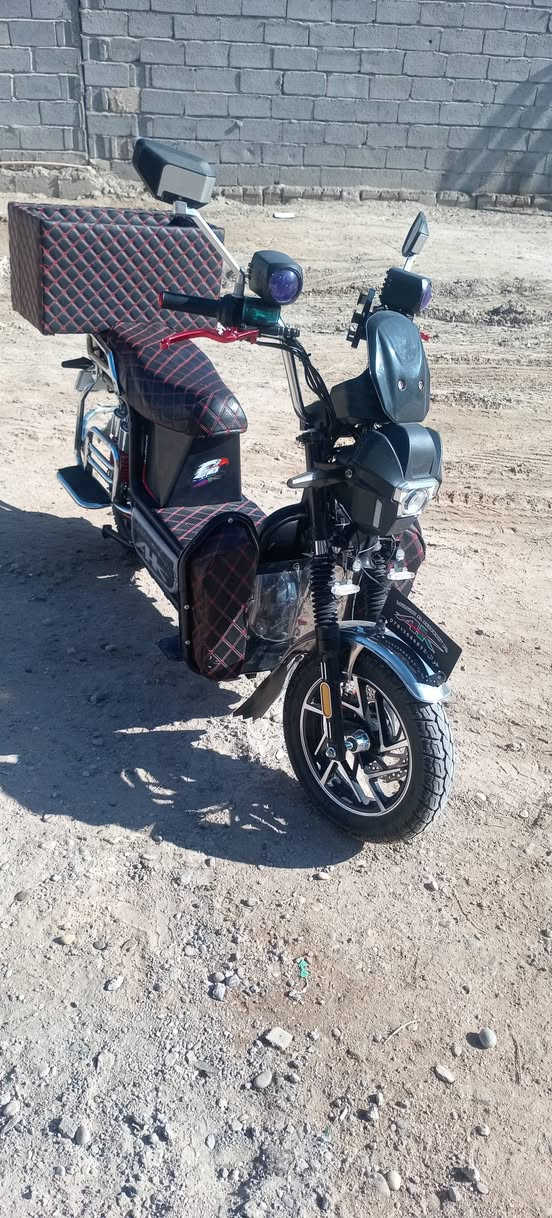 دراجه جديده للبيع  جديده حيل بهدهي ما مسدخدمه شي غليل الهاتف *********** فلوجه
الكرمه
