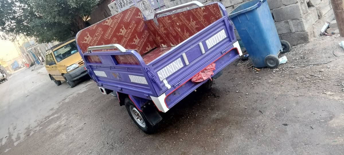 السلام عليكم ستوتة نضيفة موديل٢٣ خير من الله مستعجل عل بيعتها اوراق كامله سعرها 950اخوان لحد يعامل
رقم ***********
اخوان  موجود بس واتساب🚫 ما متواجد خاص ولا عل سيمكار فقط واتساب
