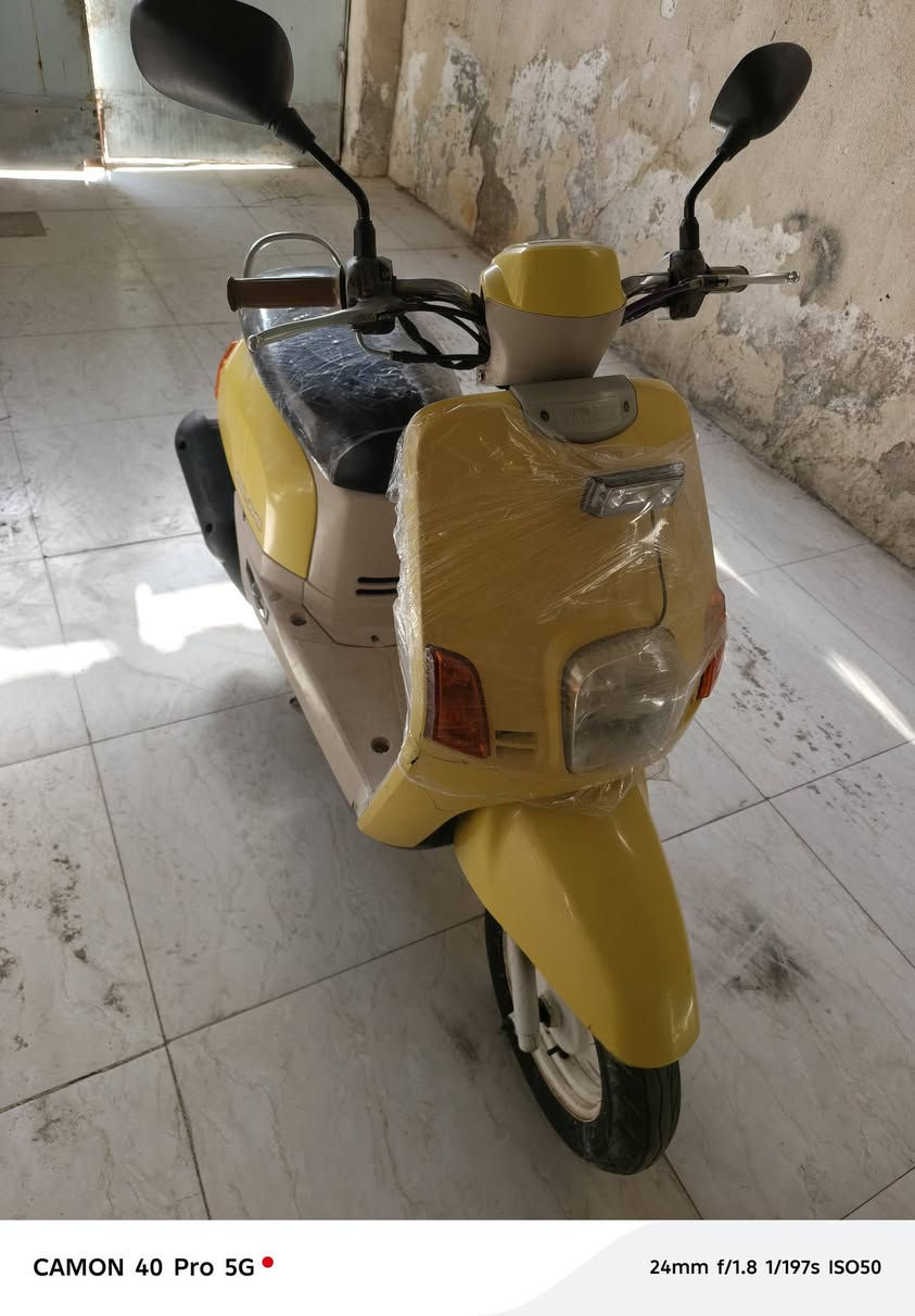 ماكس بوليسي صارلي 5 أشهر من نزلتها من رمبه داخل كريمي ليمونيه مكينه بلاديه فقط مبدل بيها السلف دراجه رمبه
السعر مطلوب بيها مليون50 ألف بيها مجال العنوان البصرة المعقل تواصل ع واتساب : ***********
