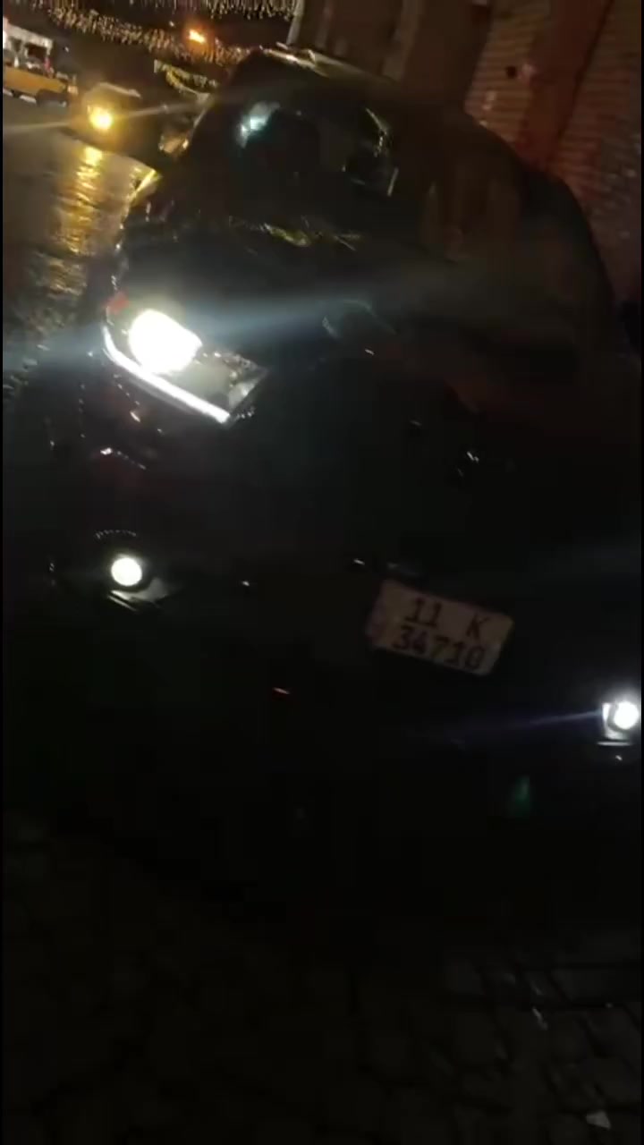 السلام عليكم دورنكو للبيع او المراوس ب 8 سلندر
موديل 2018 رقم بغداد بسمي تحويل ثاني يوم سياره GT بلاص فول مواصفات واحد ع واحد

كشنات في اي بي منفصل صندوك كهرباء سلايت ضررها جاملغ وربع باب مكاني بغداد الشعب رقمي كير مكينه تبريد تخم تاير جيده ومتعوب عليها السياره  السعر 200 وبيها مجال  ويل ويدات ومري كله بلاك السياره ادامه كامله علبها وخير من الله تريد ثلج  مكينه 36000 سته سلندر  السياره جديده حيل 

***********
