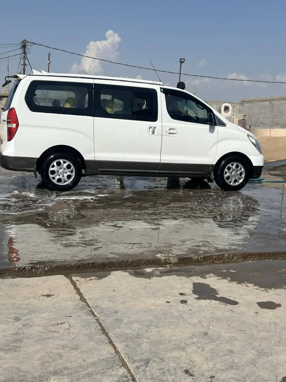 سلام عليكم استاركس لبيع 2009رقم كركوك سياره جاهزه رقم صاحب سيارة ***********
