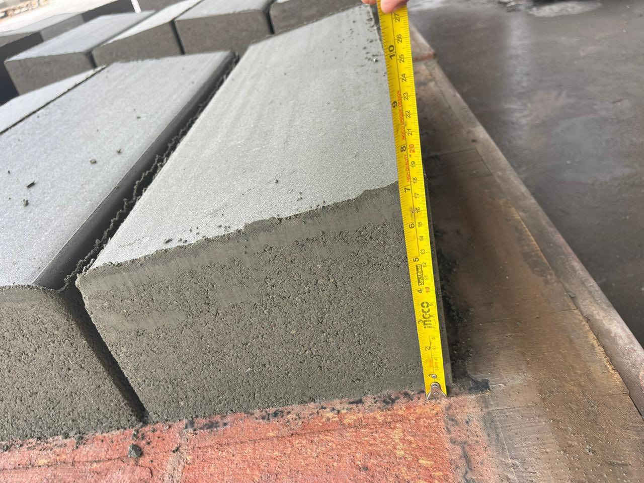 كركوك طريق أربيل المنطقة الصناعية درمان
كربستون  عراقي كويتي متوفر للحجز وتساب ***********
