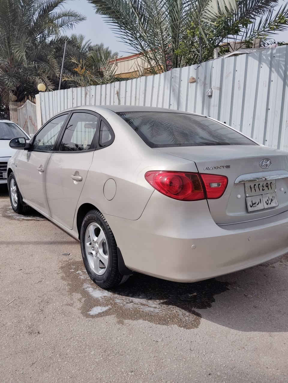 النترا افانتي موديل 2009 رقم اربيل الماني وكاله تحويل مضمون 100٪ السياره بيها ربع بنيد صبغ بدون اي دواخل شواصي لغود كله مكفول وبيها شويه جراد جاهزه السياره من گير محرك تبريد حداديه كله تمام وعلى الفحص ترابها كلش حلو
محرك 1600 دگشن عالي مكفول لا بخار ولا صوت 
السعر المطلوب ((  98  $  )) بيها مجال للشراي للاستفسار 
الاتصال على الرقم *********** 
مكاني نجف دور الهنديه -  ترهم مراوس حسب القناعه
