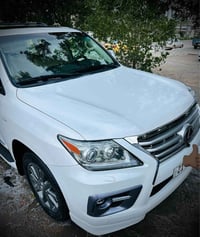 🚗 للبيع: لكزس (Lexus) قمة النظافة 🚗  موديل 2008 - سفينة الصحراء  سيارة...