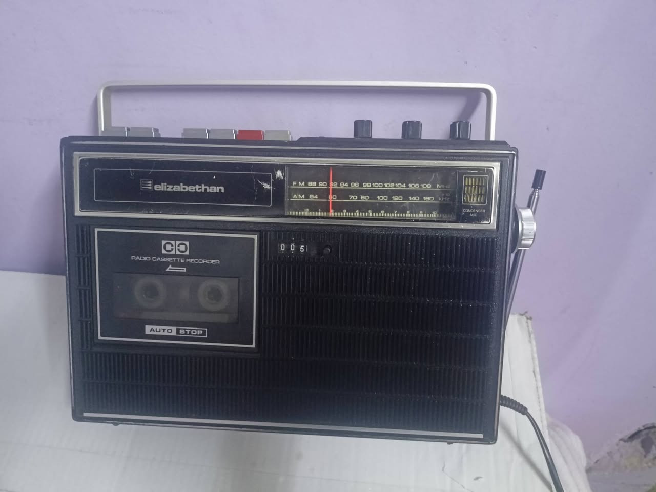 السلام عليكم راديو ومسجل نوع اليزابيث  تحفه يابانيه انتاج السبعينات جهاز استعمال قليل راديو إف إم ومتوسطه شغل وتسجيل وصوت ونقاوه السعر مع التوصيل 65


**إذا كنت صاحب هذا الإعلان وتريد حذفه لأي سبب، رجاءا أرسل رسالة إلى الدعم الفني**